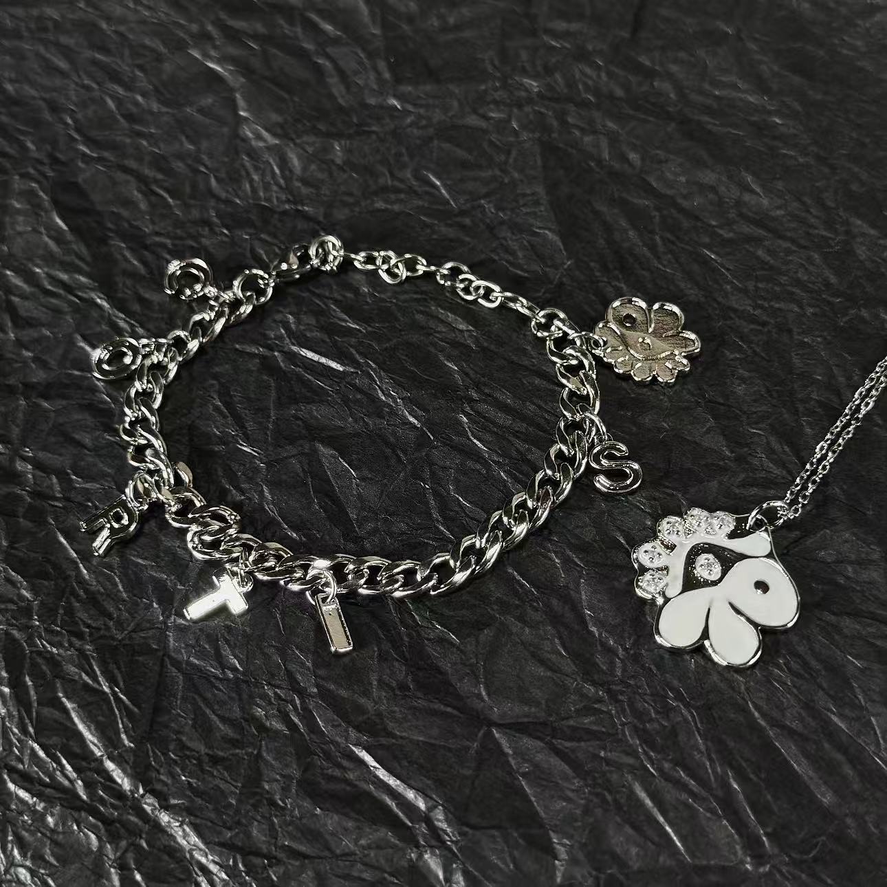 CORTIS NECKLACE + CORTIS BRACELET SET